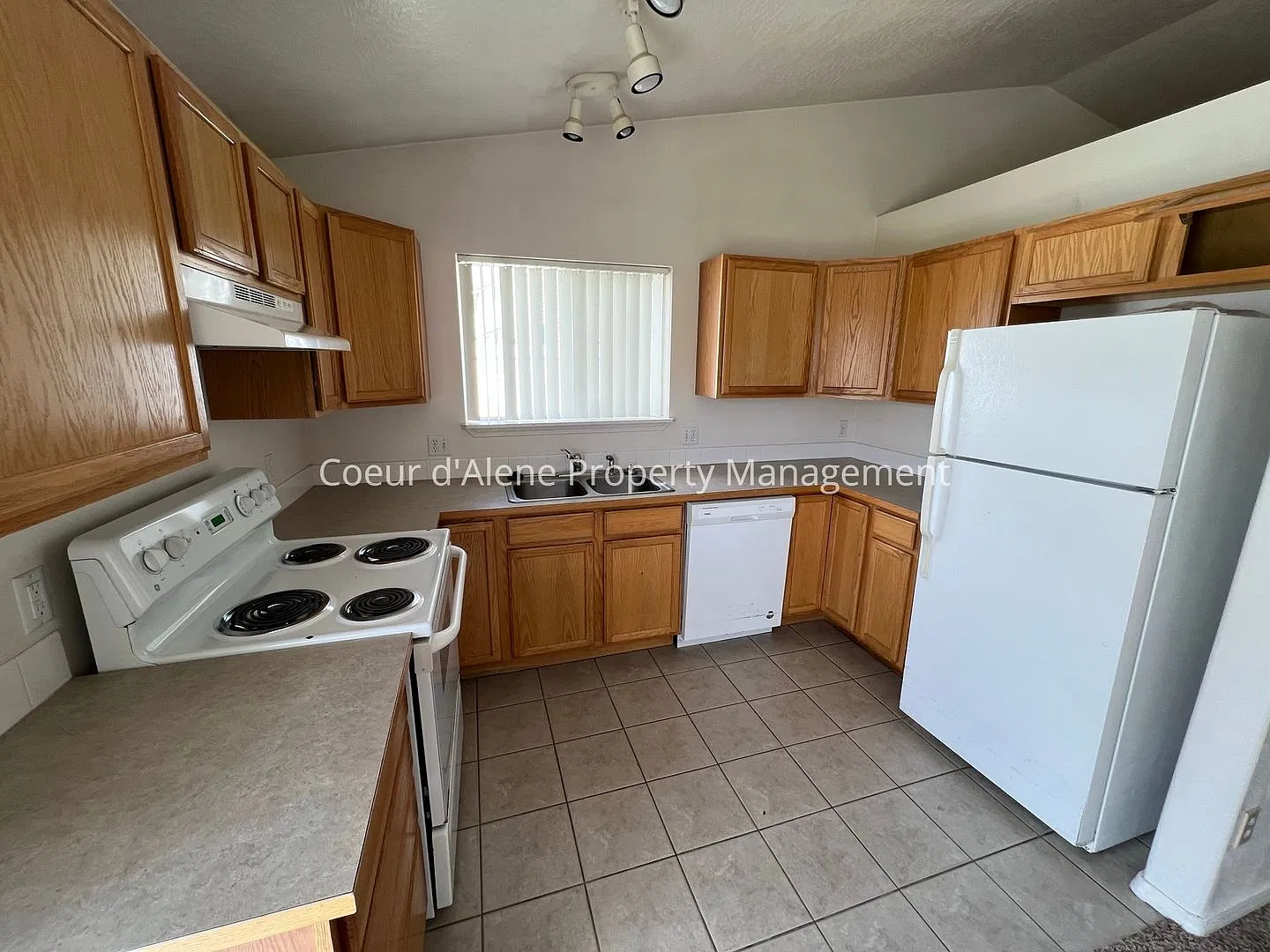3 bed house near the Landings Park! — Photo 4