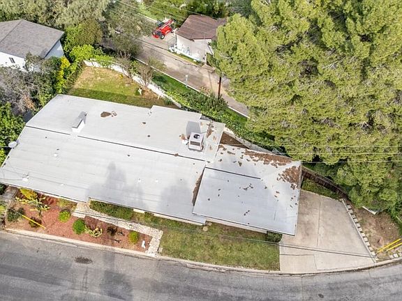 4th image of 14905 Jadestone Dr