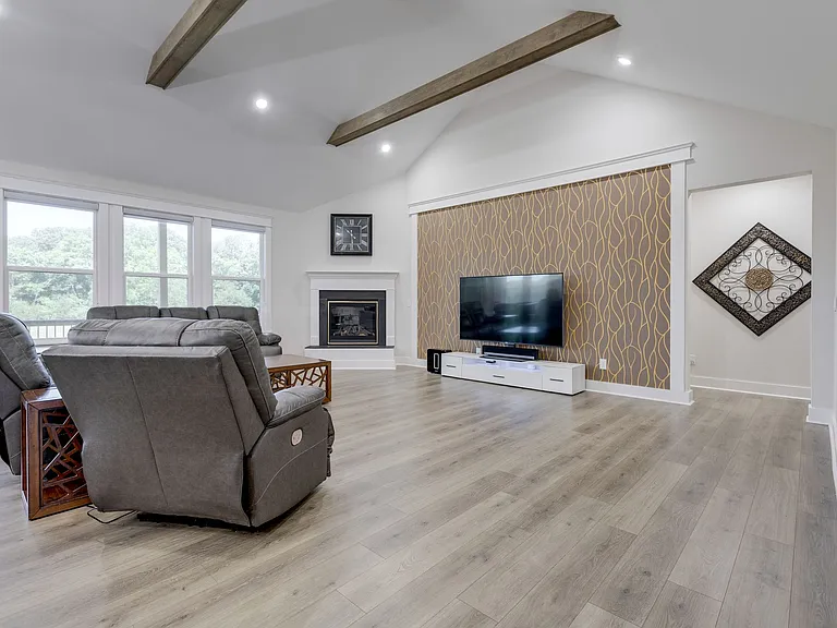 5043A High Park Hill Dr — Photo 8