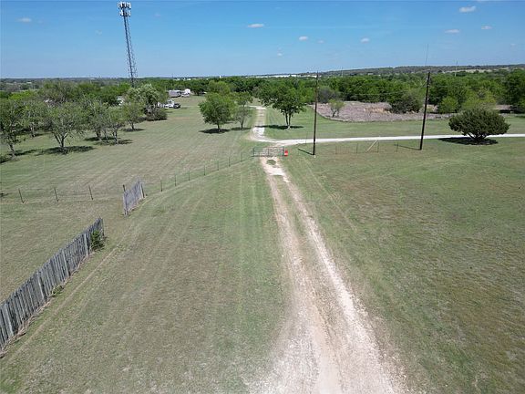 2nd image of 2101 Ridge View Dr