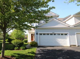 721 Wedgewood Cir, Lake In The Hills, IL 60156