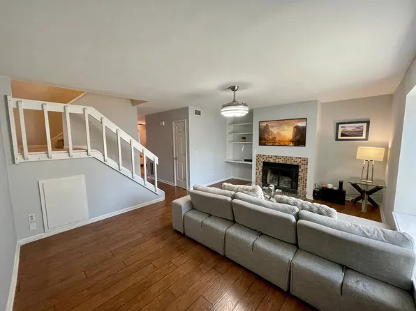408 Cobblestone Dr #408, Wilmington, NC 28405