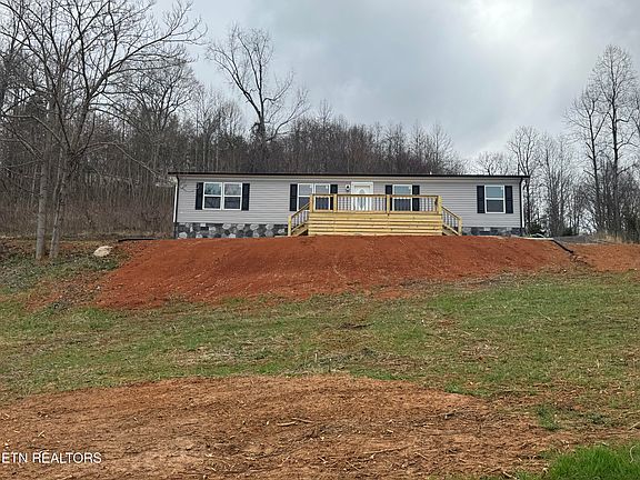 4th image of 166 Alexander Crossings Dr