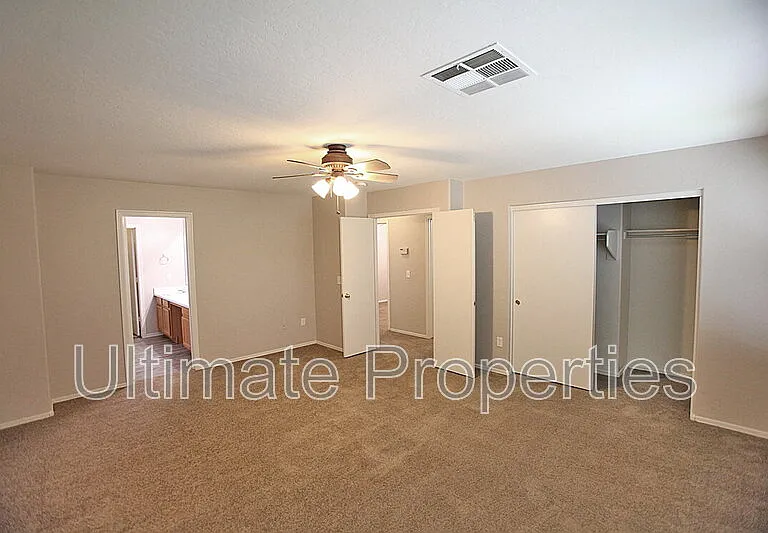 6132 N Florence Ave — Photo 21