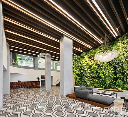 Rented by Spire Group | media 21