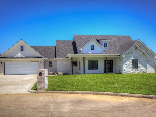 2139 Heath St, Sulphur Springs, TX 75482