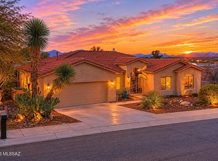 778 E Josephine Canyon Dr, Green Valley, AZ 85614