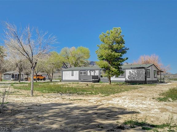 3rd image of 1850 W Simkins Rd