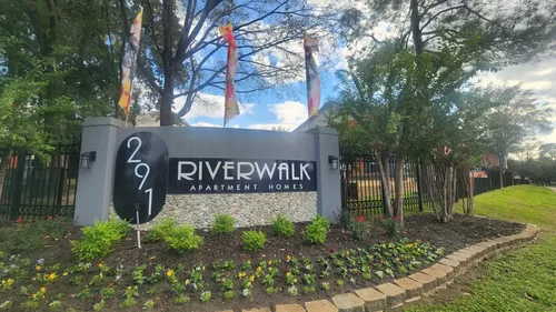 Riverwalk Apartments Photo 1