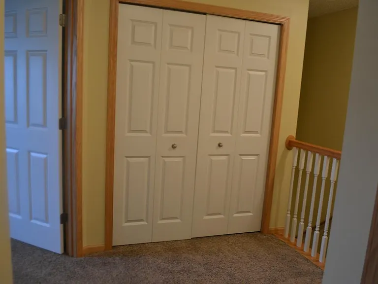6105 Maclynn Ave NE — Photo 16