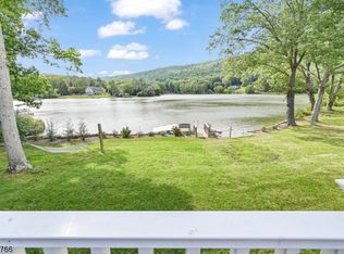 35 Compass Ave, West Milford, NJ 07480