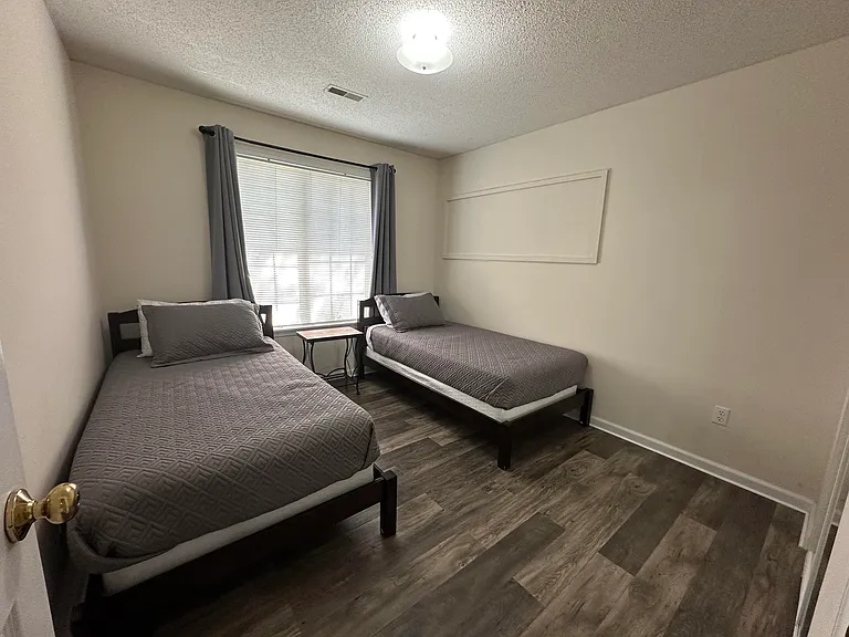 803 Ames Dr — Photo 14