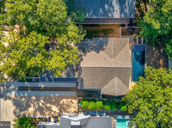 129 Columbia Ave, Rehoboth Beach, DE 19971