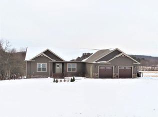 9573 Hager Rd, Meadville, PA 16335