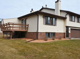 8417 Toledo Ave N, Brooklyn Park, MN 55443