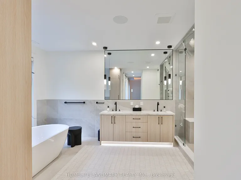 12 Bernice Ave — Photo 41
