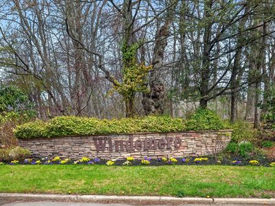 18 Windemere Way, Woodbury, NY, 11797