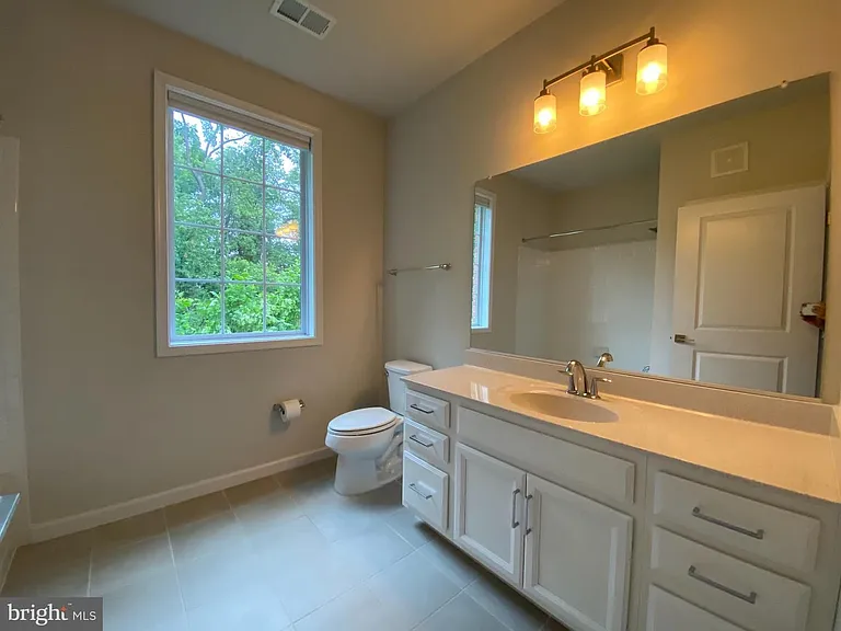 23215 Milltown Knoll Sq #102 — Photo 3