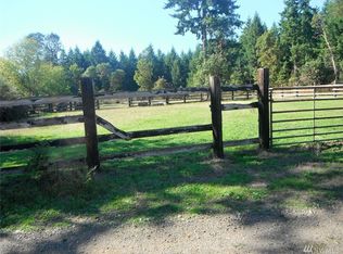 19415 10th St S, Lakebay, WA 98349