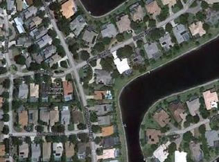 10999 Fieldfair Dr, Naples, FL 34119