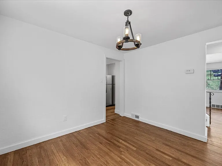 2182 Pauline Ave — Photo 23