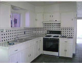 2nd image of 208 N Minnesota St