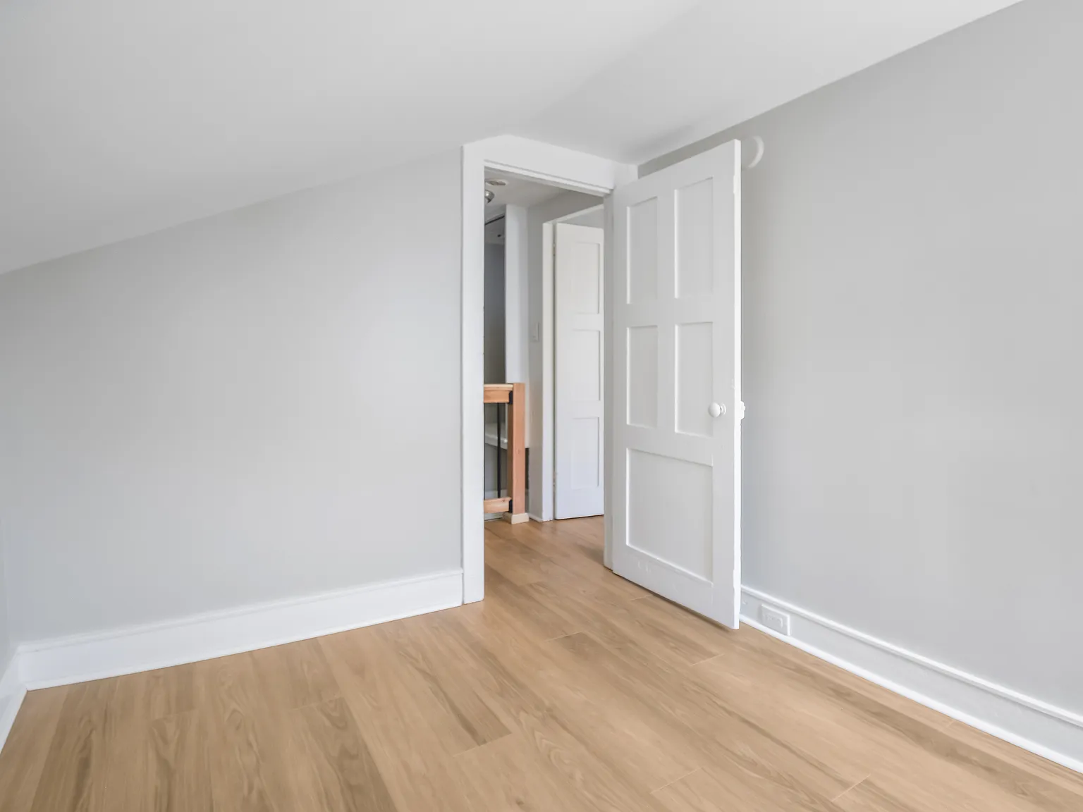 2 bed, 720 sqft, $1,450 — Photo 4