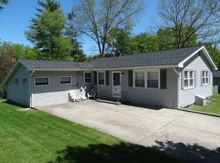 616 Walden Ln, Evansville, IN