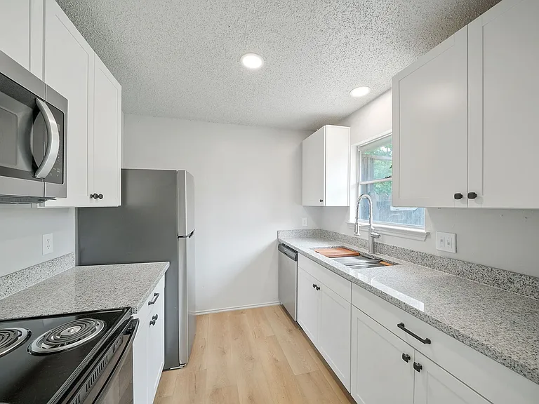 5250 Gawain Dr #5250 — Photo 15