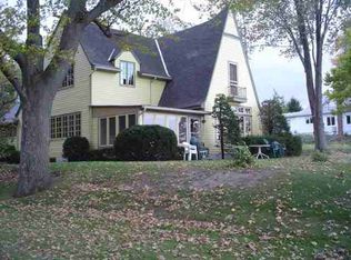 7926 E Vawter Park Rd, Syracuse, IN 46567