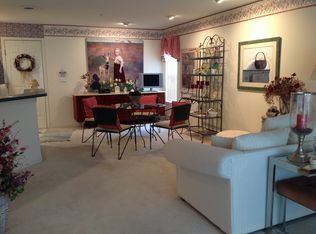 43 Collura Ln #F042, Clifton, NJ 07012