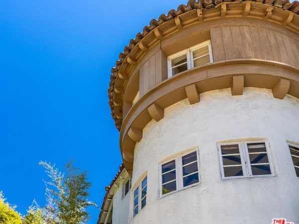6727 Milner Rd, Los Angeles, CA 90068