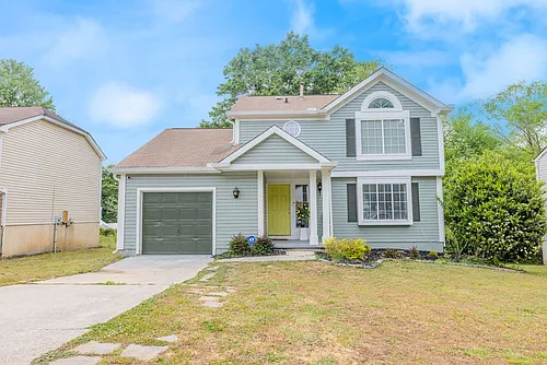 2073 Raintree Pl Photo 1