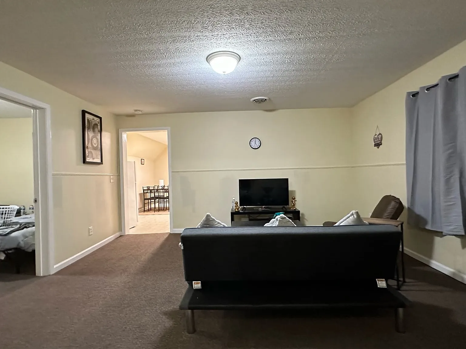 3416 Vetter Ave - Unit 2 B — Photo 4