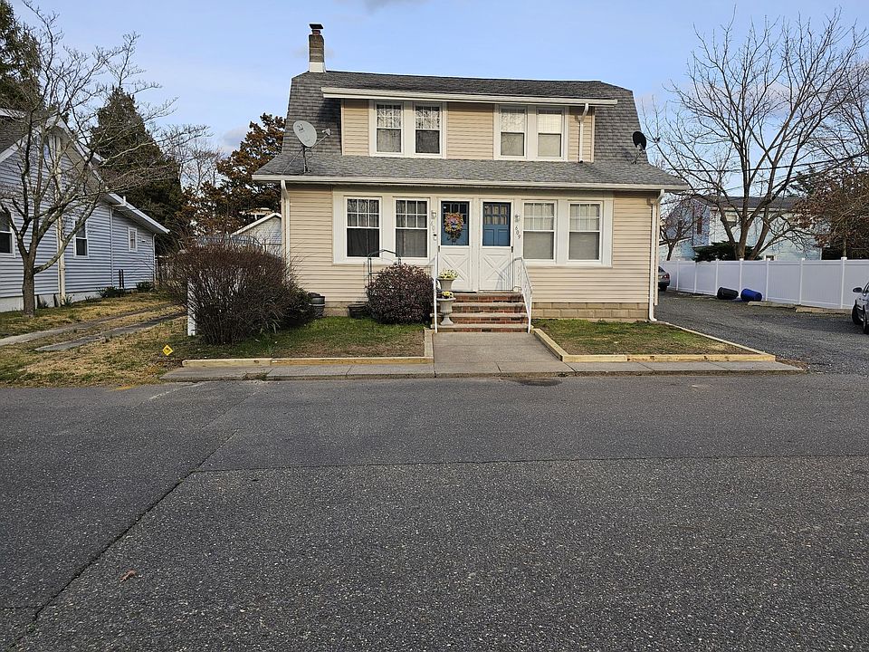 Front of house