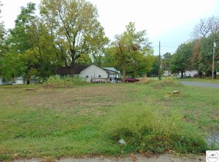 404 N 3rd St, Clinton, MO 64735