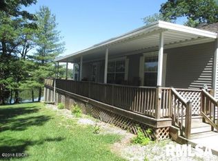 1741 Moonglow Rd, Centralia, IL 62801