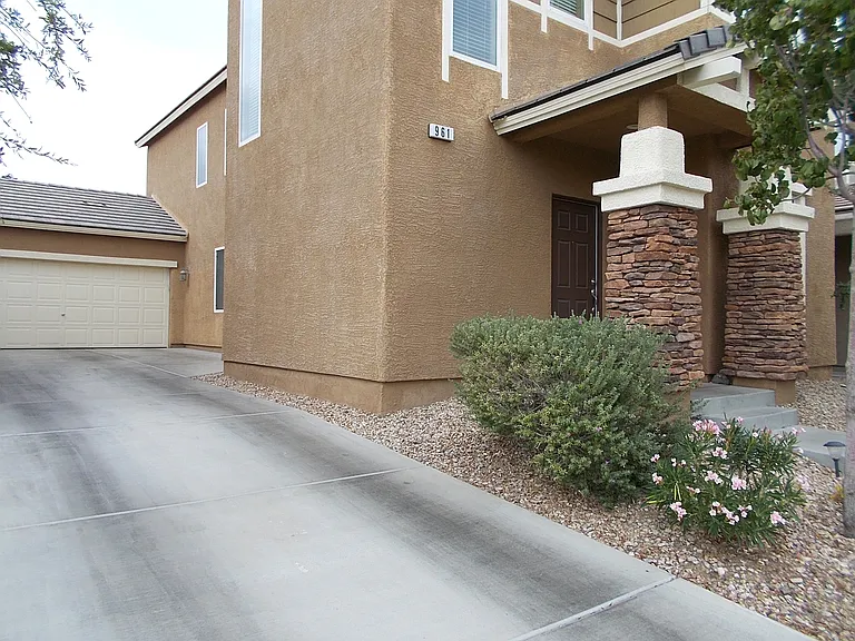 961 Wagner Valley St — Photo 4
