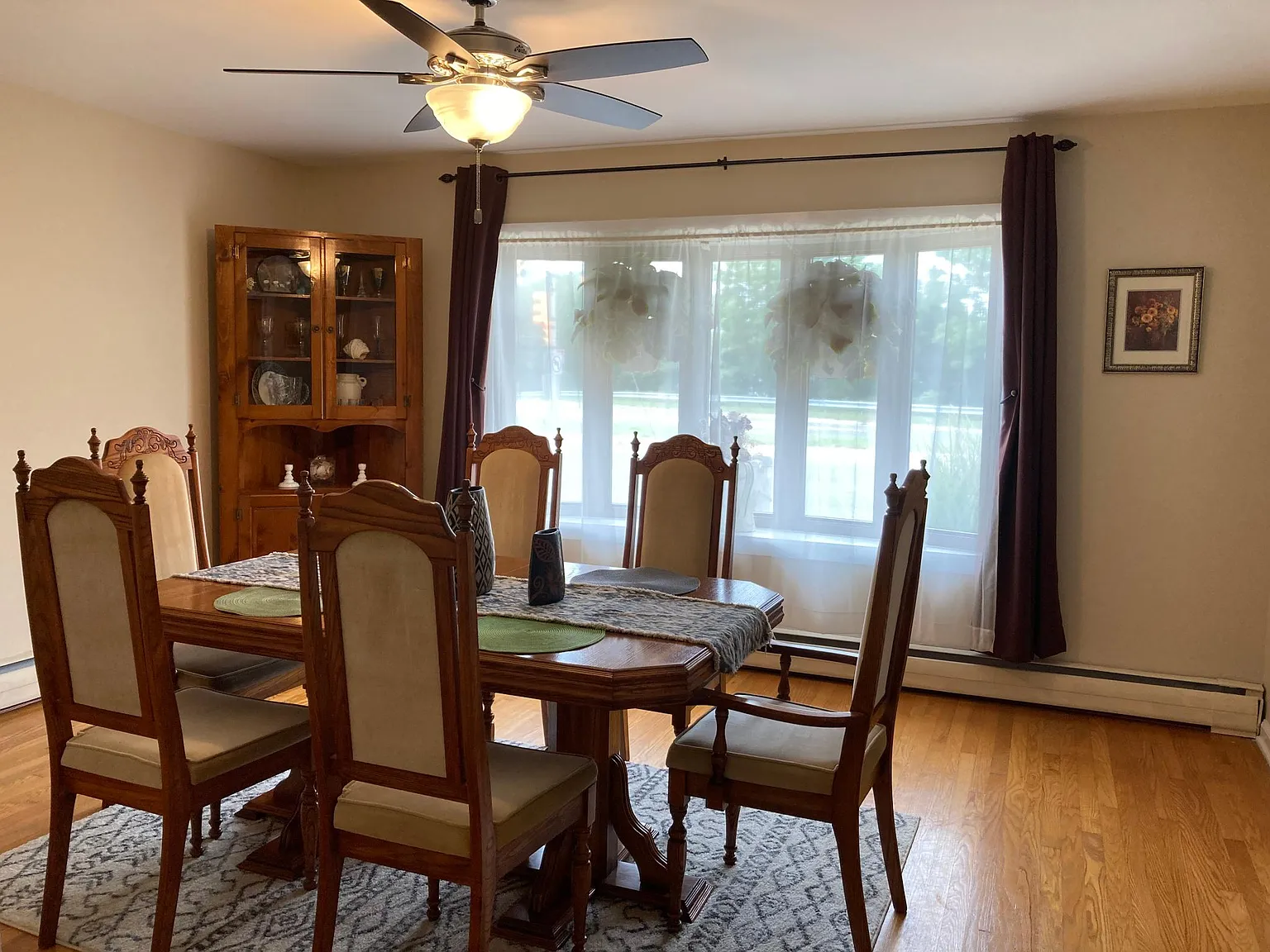 1727 River Rd — Photo 2