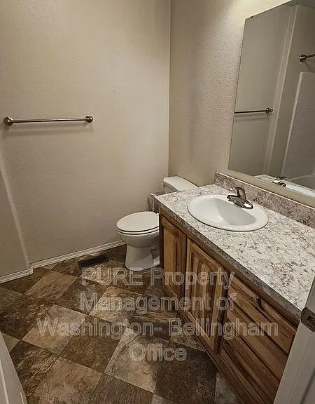 13179 Wilson Dr — Photo 1