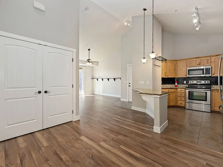 2445 Windrow Dr #C303 — Photo 5