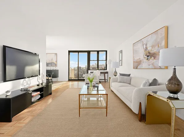 201 E 17th St APT 27B, Manhattan, NY 10003