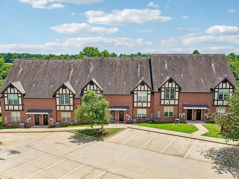 Beverly Townhomes