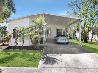 1944 Seagrape St NE, Palm Bay, FL 32905