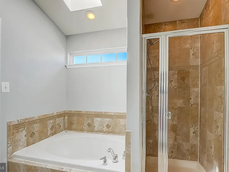1709 Hayle Dr — Photo 30