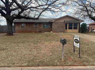 180163 Larue Dr, Comanche, OK 73529