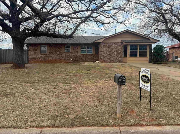 180163 Larue Dr, Comanche, OK 73529