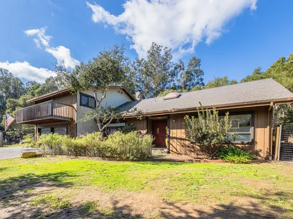 6748 Langley Canyon Rd, Salinas, CA 93907