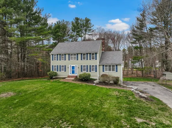 5 Eileen Rd, Norton, MA 02766