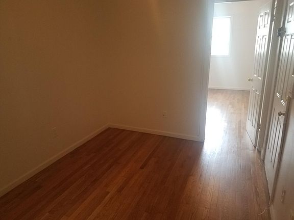3rd image of 26 Seidler St #4F